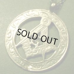 画像1: イギリス ヴィンテージ シルバー フリーメイソン メダル 22×22ミリ(チェーン有。無し-300円引き）