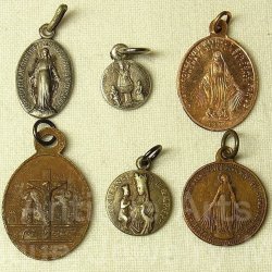 画像1: 【バーゲン】アンティーク 聖イエス、聖母マリア、聖テリジアetc, 【重い金属】6個セット