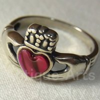 【愛、友情、忠誠のシンボル】ヴィンテージ 「IRISH Claddagh」（アイリッシュ・クラダ） STERLING(銀925) ピンクストーン リング サイズ11号