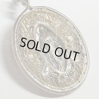 透かしフレームの不思議のメダイ ヴィンテージ  STERLING SILVER（銀９２５）24×36mm