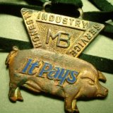 【バーゲン】《１９２０－３０年代製》アメリカ アンティーク 豚の懐中時計用飾り（ウォッチフォブ）