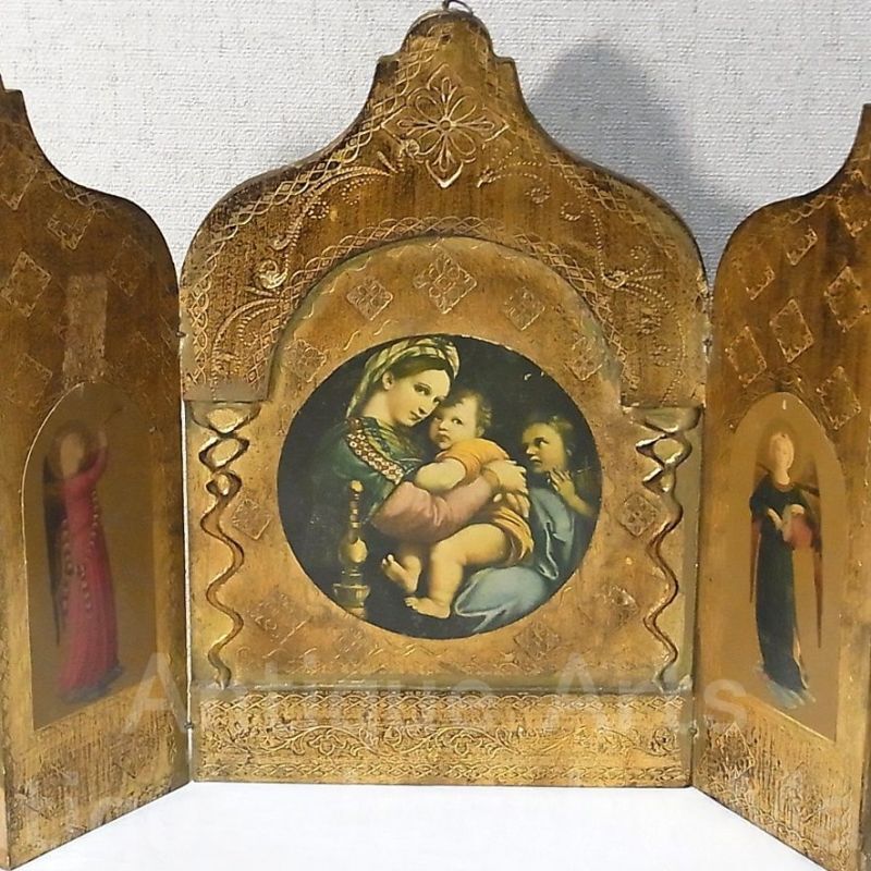 【大型サイズ】イタリア アンティーク「聖母子の画家」ラファエロ・サンティ作『小椅子の聖母』３枚続きの祭壇画（高さ296ミリ）【バーゲン】