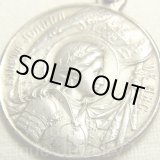 画像: 【参考動画有り】【究極造形美】フランス アンティーク SILVER PLATED“フラッグを掲げる”ジャンヌ・ダルク / 第258代ローマ教皇 ベネディクトゥス15世 (ローマ教皇) メダイ DEPOSE作 19mm(チェーン有。無し-300円引き）