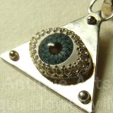 画像: ヴィンテージ オール・シーイング・アイ“All-Seeing Eye”(万物を監視する目“Eye that Observes All Things”) SILVER(銀925)ペンダント 30mm【バーゲン】