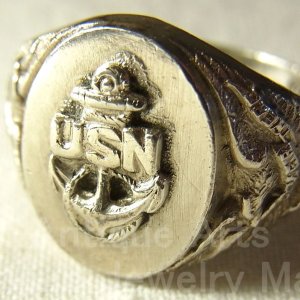 画像: 【イカリのエンブレムが魅力！】USN (UNITED STATES NAVY)アメリカ海軍 ヴィンテージ STERLING(銀９２５)リング リングサイズ：２２号【バーゲン】