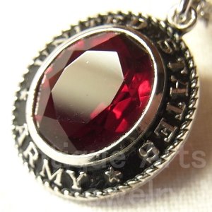 画像: CREST CRAFT社 UNITED STATES ARMY アメリカ陸軍 ヴィンテージ STERLING（銀９２５）Garnet ガーネット ペンダント 16×21mm