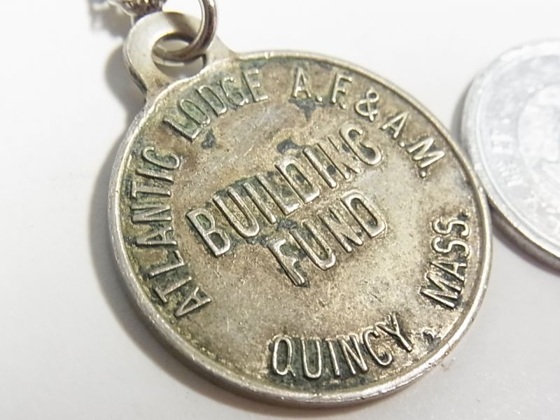 画像: アメリカ アンティーク マサチューセッツ州 クインシー フリーメイソン メダル 25mm(チェーン有。無し-300円引き）