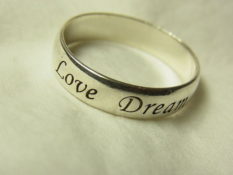 画像: “愛と夢を信じる！ Love Dream Believe”ヴィンテージ シルバー（銀製）サイズ：２４