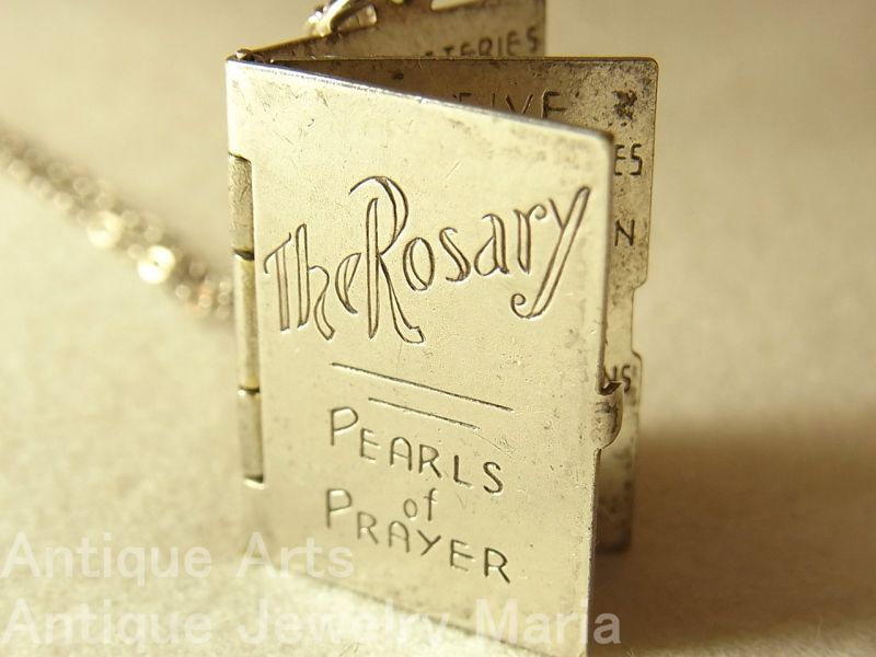 画像: 【希少】イタリア ヴィンテージ 「The Rosary：ロザリオ」「PEARLS OF PRAYER：祈りの真珠」“祈りの大切さを常に思い出すためのアイテム”チャーム 20×25mm