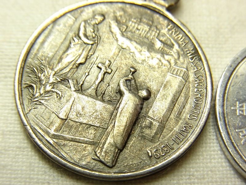 画像: フランス アンティーク  第259代 ローマ教皇 ピウス11世 SILVER PLATED メダイ 彫刻家 DEPOSE作 (チェーン有。無し-300円引き）