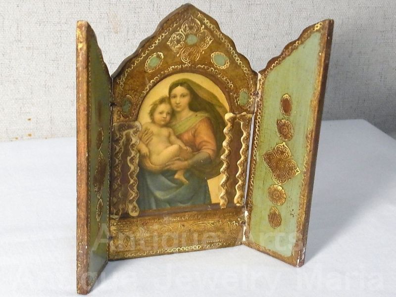 画像: 【小型サイズ】イタリア アンティーク  「聖母子の画家」ラファエロ・サンティ作『システィーナの聖母』３枚続きの祭壇画（高さ160ミリ）