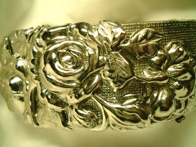 画像: アメリカ ヴィンテージ シルバー 薔薇の豊かな装飾のブレスレット