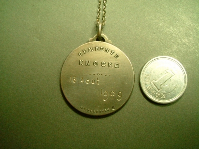 画像: オランダ アンティーク 神話の淑女  シルバーメダル 30×30ミリ(チェーン有。無し-300円引き）