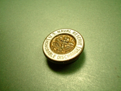 画像: 第二次世界大戦 当時もの USN（United States Navy：米国海軍）HONORABLE DISCHARGE （名誉となる発射）バッチ 15mm【バーゲン】