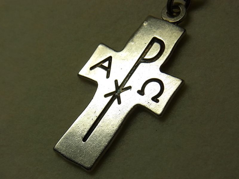 画像: 【バーゲン】ヴィンテージ シルバー（銀製）“聖キリストのシンボル “PX（パックス）・A Ω”ミニ クロス 23×45mm(チェーン有。無し-300円引き）